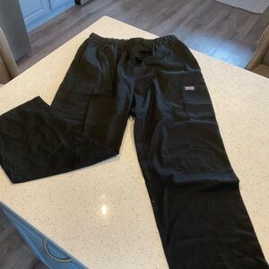 Cherokee. Black scrubs.